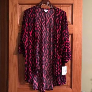 Large LuLaRoe Lindsay in Leopard Print